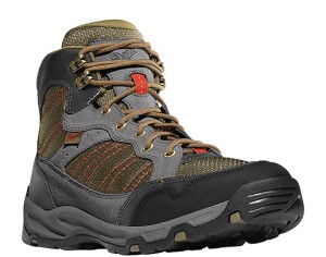 trekking shoes - boot type